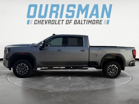 Used 2024 GMC Sierra 2500 SLE image 3