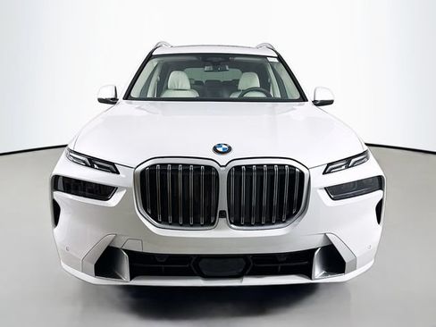 New 2027 BMW X7 xDrive40i AWD/4WD image 2