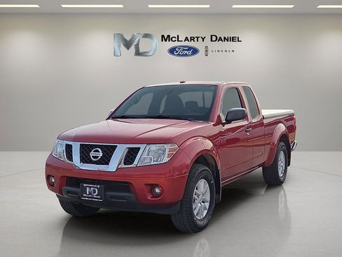 Used 2017 Nissan Frontier SV w/ SV Value Truck Package image 2