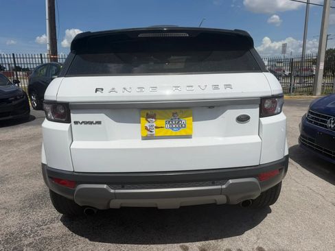 Used 2015 Land Rover Range Rover Evoque Pure Plus AWD/4WD image 5