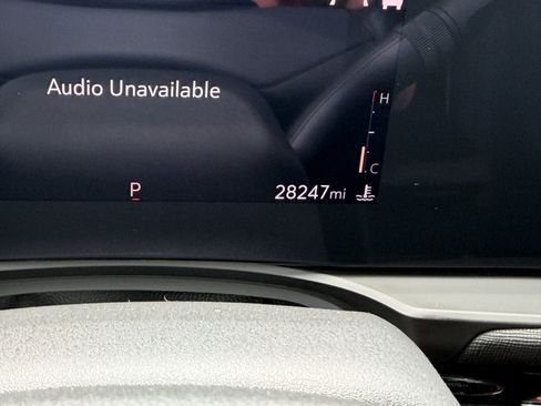 Used 2024 Buick Envista Avenir FWD image 30