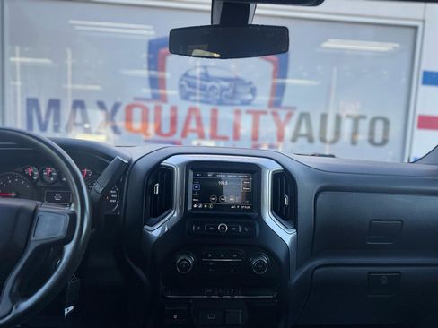 Used 2019 Chevrolet Silverado 1500 Custom image 34