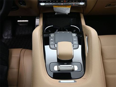 New 2026 Mercedes-Benz GLS 450 4MATIC image 13
