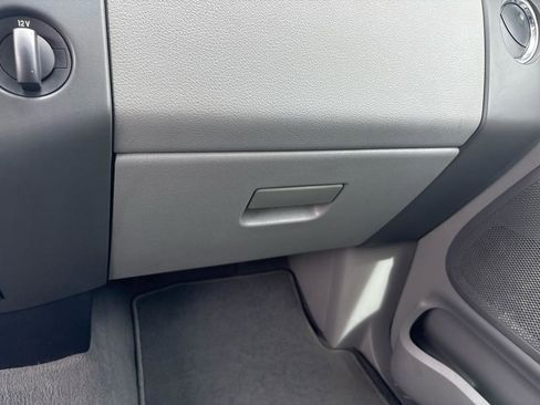 Used 2004 Ford F150 XLT image 36