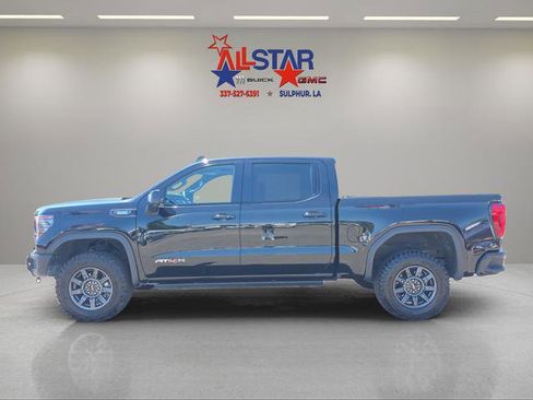 Used 2024 GMC Sierra 1500 AT4X image 4