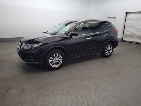 Used 2017 Nissan Rogue SV AWD/4WD image 2