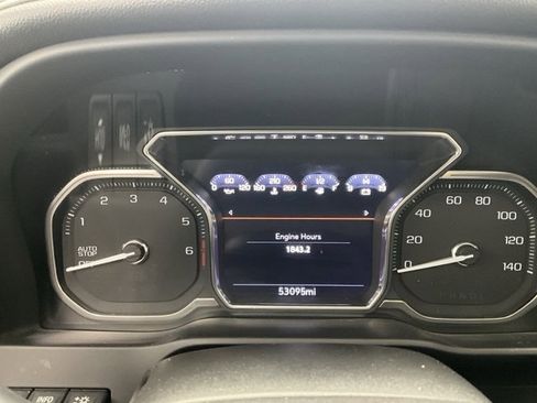 Used 2020 GMC Sierra 1500 AT4 w/ AT4 Premium Package image 10