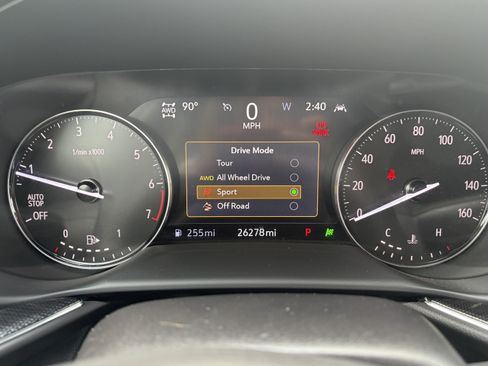 Used 2023 Buick Envision Essence w/ Sport Touring Package AWD/4WD image 22