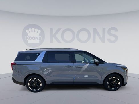 New 2026 Kia Carnival EX FWD image 12