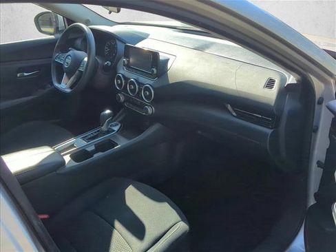 Used 2020 Nissan Sentra S FWD image 22