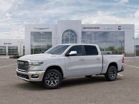New 2026 RAM 1500 Laramie AWD/4WD image 28