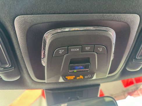Used 2026 Toyota Corolla SE FWD image 22