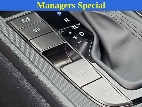 Certified 2025 Hyundai Elantra SEL FWD image 25