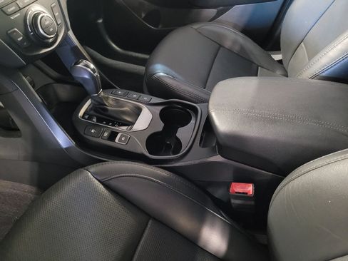 Used 2018 Hyundai Santa Fe Sport w/ 2.0T Ultimate Tech Package 05 FWD image 26