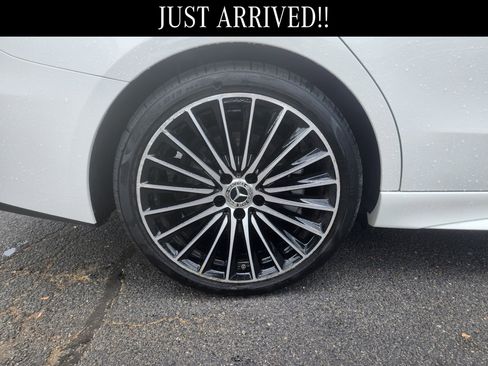 Used 2024 Mercedes-Benz C 300 4MATIC Sedan image 6