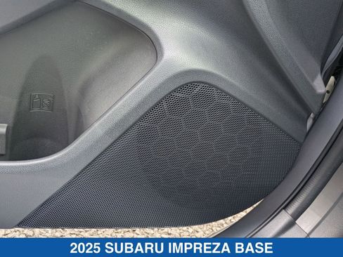 Certified 2025 Subaru Impreza 2.0i image 20