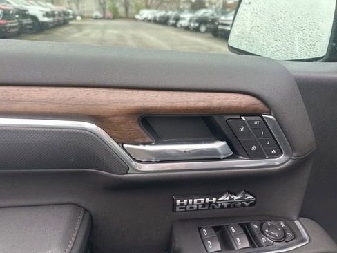 New 2026 Chevrolet Silverado 1500 High Country w/ LPO, Dark Essentials Package image 12