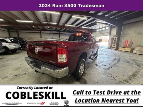 Used 2024 RAM 3500 Tradesman w/ Chrome Appearance Group AWD/4WD image 4