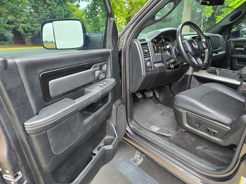 Used 2018 RAM 1500 Rebel w/ Luxury Group image 20