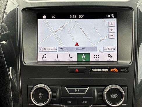 Used 2019 Ford Explorer XLT w/ Equipment Group 201A AWD/4WD image 18