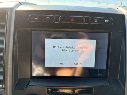 Used 2020 Ford F150 Raptor w/ Equipment Group 802A Luxury image 32