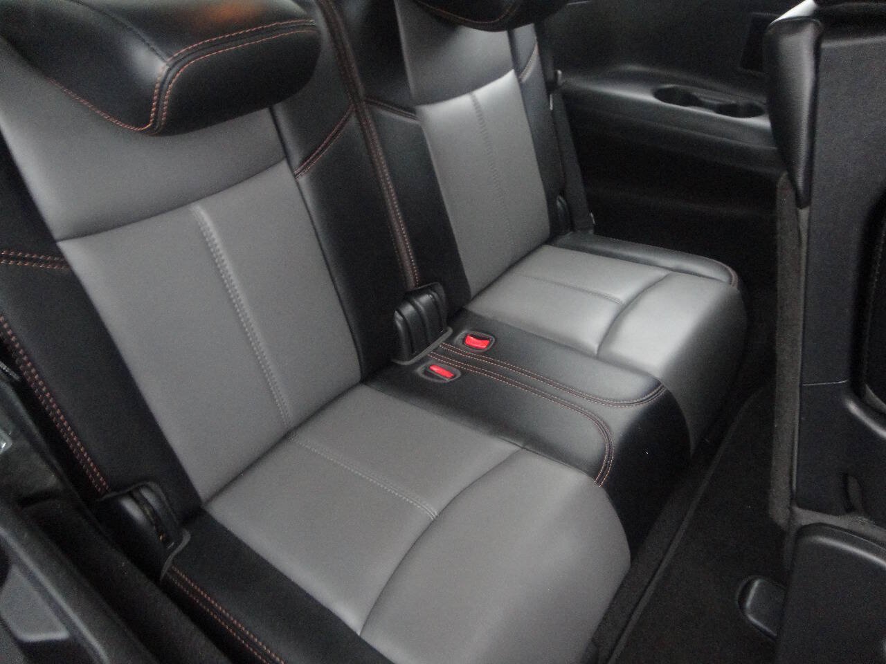 Used 2020 Nissan Pathfinder SL AWD/4WD image 16