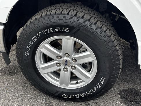 Used 2022 Ford F150 XLT w/ Equipment Group 301A Mid image 12