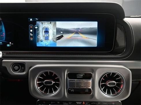 Used 2025 Mercedes-Benz G 63 AMG 4MATIC image 12