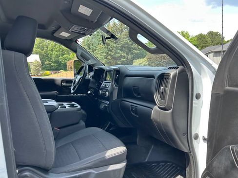 Used 2023 GMC Sierra 3500 Pro w/ Fleet Convenience Package RWD image 41