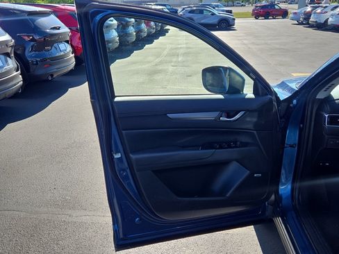 Used 2019 MAZDA CX-5 Touring AWD/4WD image 10