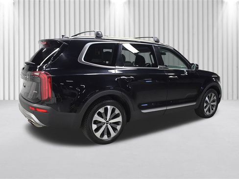 Used 2020 Kia Telluride S AWD/4WD image 3