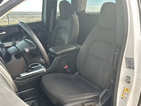 Used 2022 Chevrolet Colorado LT w/ Fleet Safety Package image 16