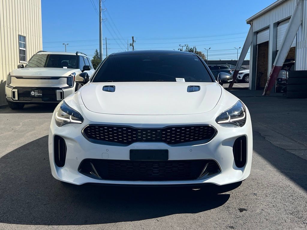Certified 2022 Kia Stinger GT2 w/ Red Interior Color Package AWD/4WD image 4