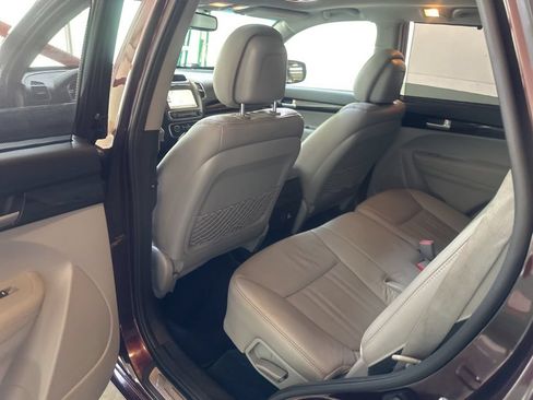 Used 2015 Kia Sorento SX AWD/4WD image 23