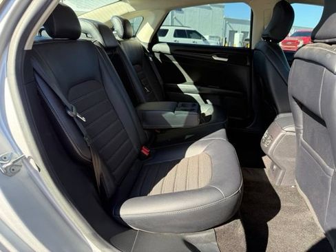Certified 2018 Ford Fusion SE w/ Equipment Group 201A FWD image 35