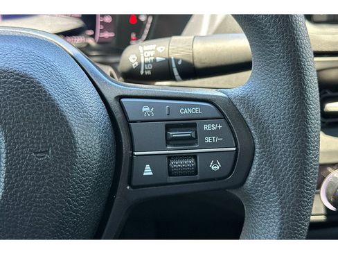 Certified 2025 Honda Accord SE image 35