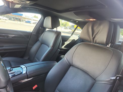 Used 2014 BMW 740Li xDrive AWD/4WD image 15