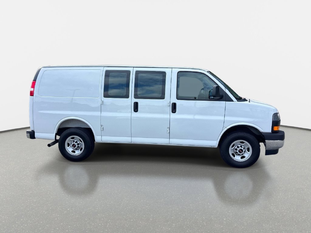 Used 2025 GMC Savana 2500 w/ Driver Convenience Package RWD image 3