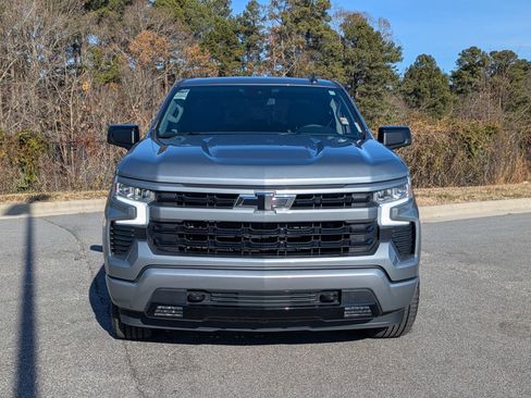 Used 2023 Chevrolet Silverado 1500 RST w/ Protection Package image 2