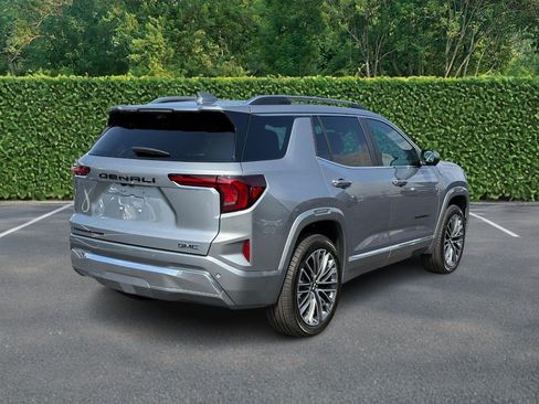 Used 2026 GMC Terrain Denali w/ LPO, Black Badging Package AWD/4WD image 3