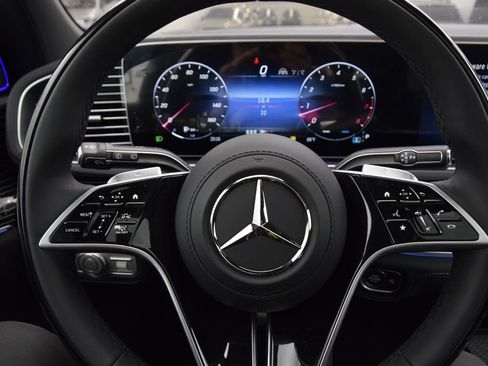 New 2026 Mercedes-Benz Maybach GLS 600 4MATIC image 21