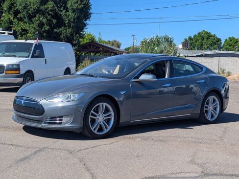 Used 2013 Tesla Model S RWD image 7