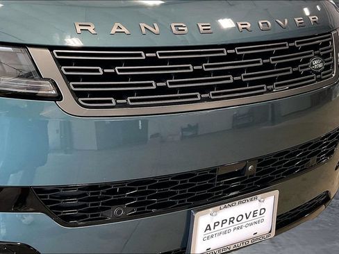 Certified 2026 Land Rover Range Rover Sport SE AWD/4WD image 34