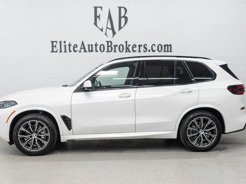 Used 2025 BMW X5 xDrive40i w/ M Sport Package image 48