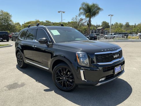Used 2022 Kia Telluride SX w/ Towing Package FWD image 7