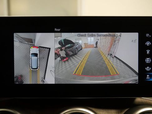 Used 2022 Mercedes-Benz GLC 300 GLC 300 image 21