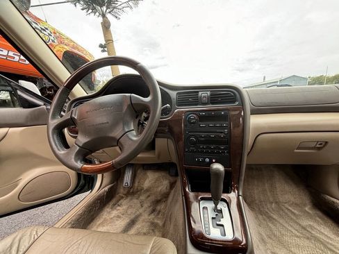 Used 2004 Subaru Outback H6 image 16