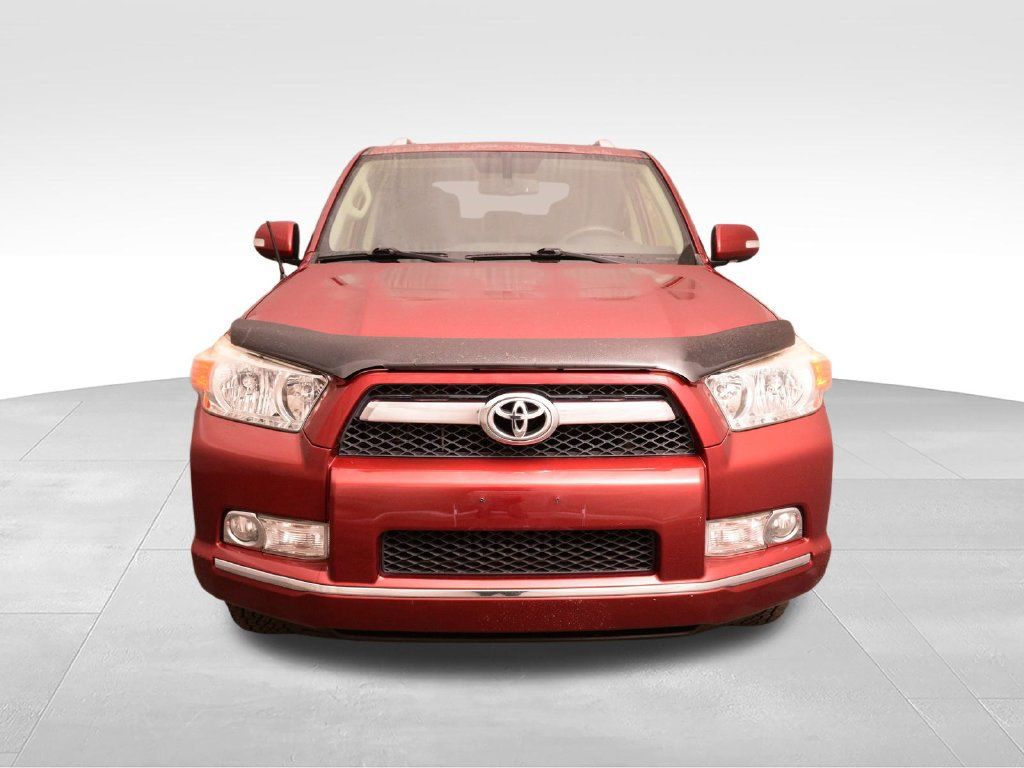 Used 2013 Toyota 4Runner SR5 w/ Convenience Pkg AWD/4WD image 2