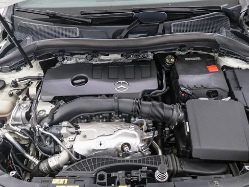 Used 2023 Mercedes-Benz GLA 250 image 27