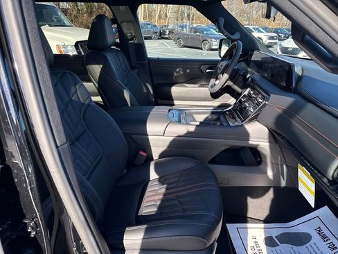 New 2026 Nissan Armada PRO-4X image 30